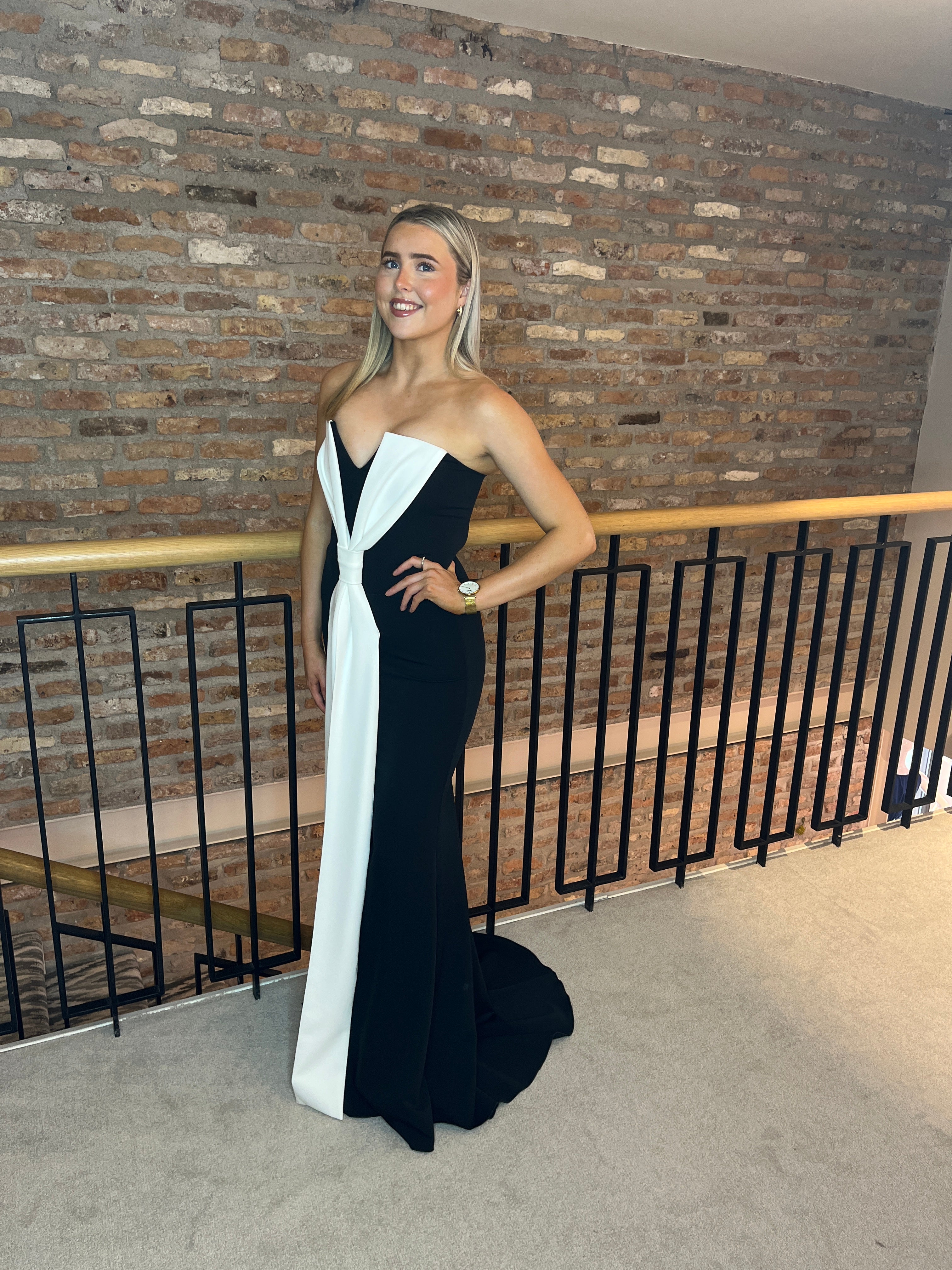 Kevan Jon Black Dress With White Bow Kevan Jon Krystle Bow Knee