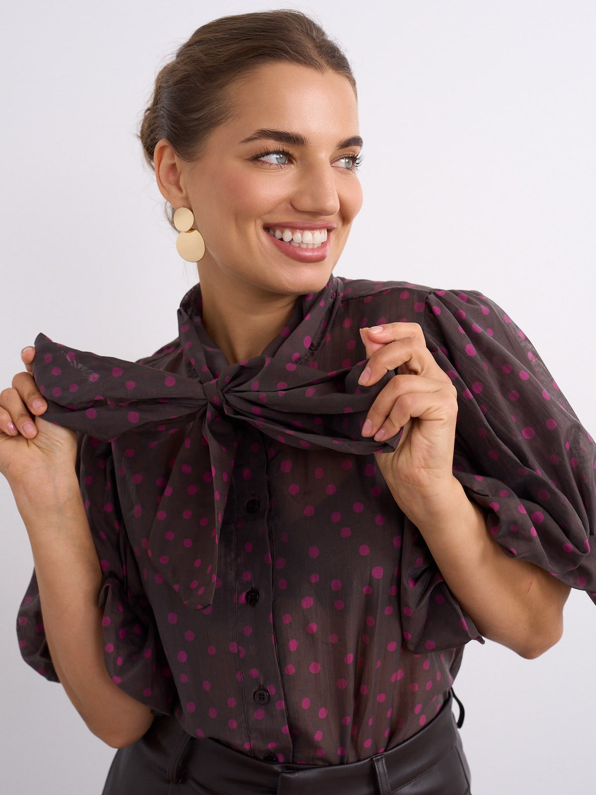 Eva polka dot - Brown with pink dot