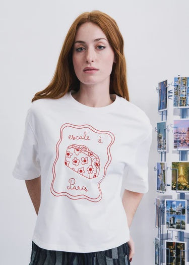Valise cream T-shirt