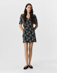 Calla Print V Neck
