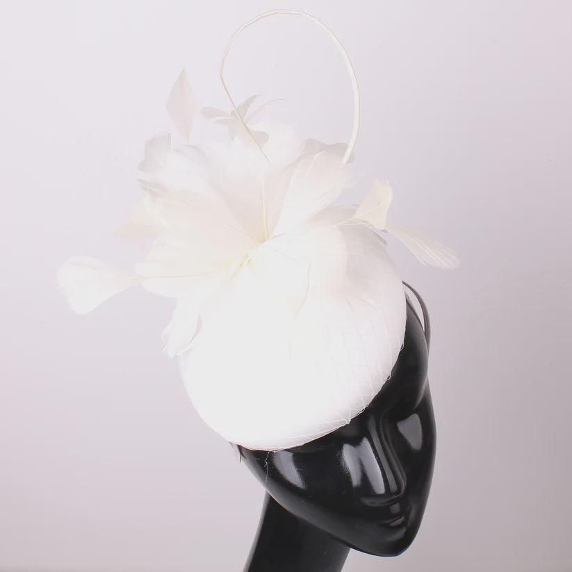D04 Headpiece - Cream