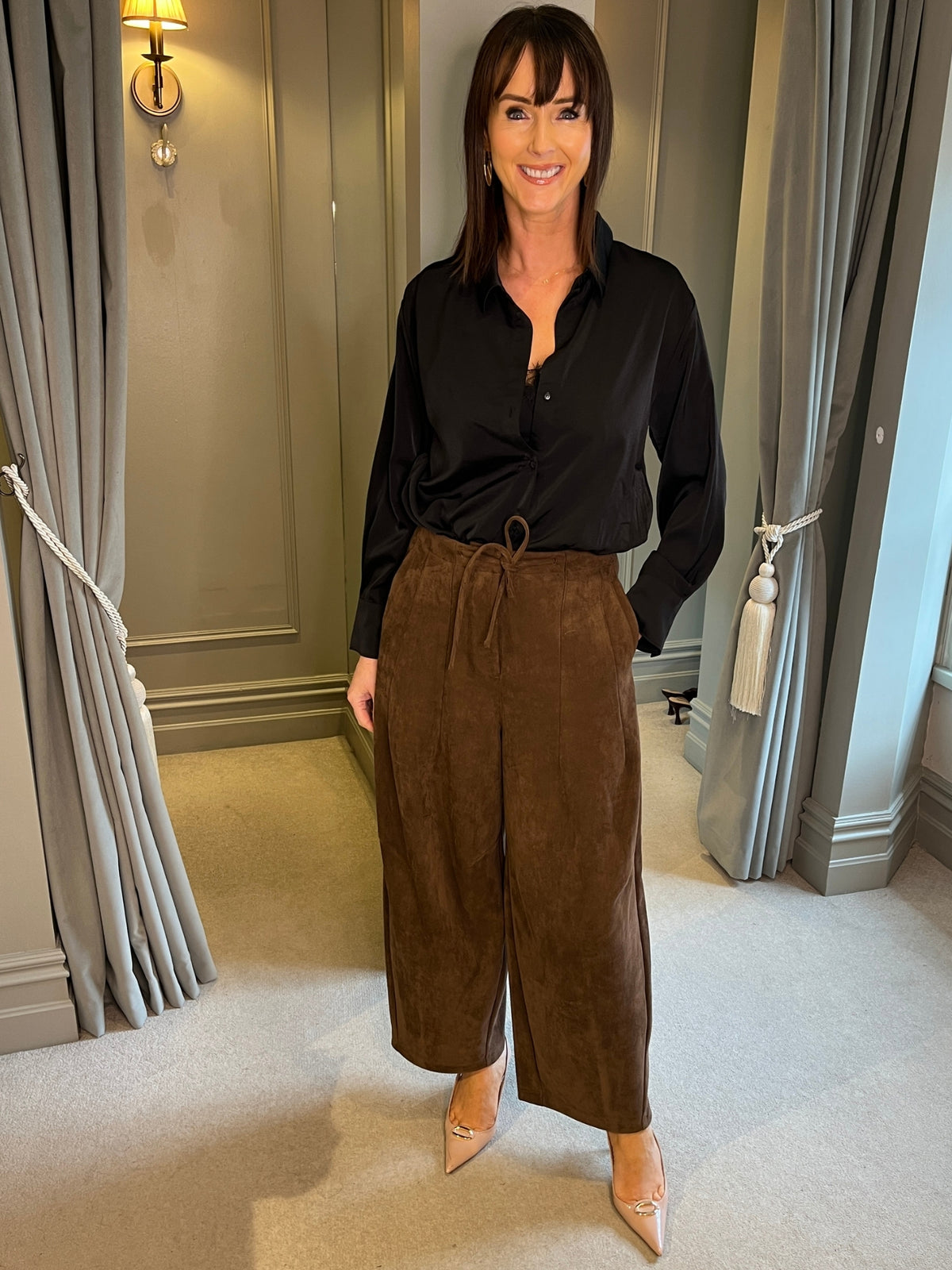 Denna suede barrell trousers