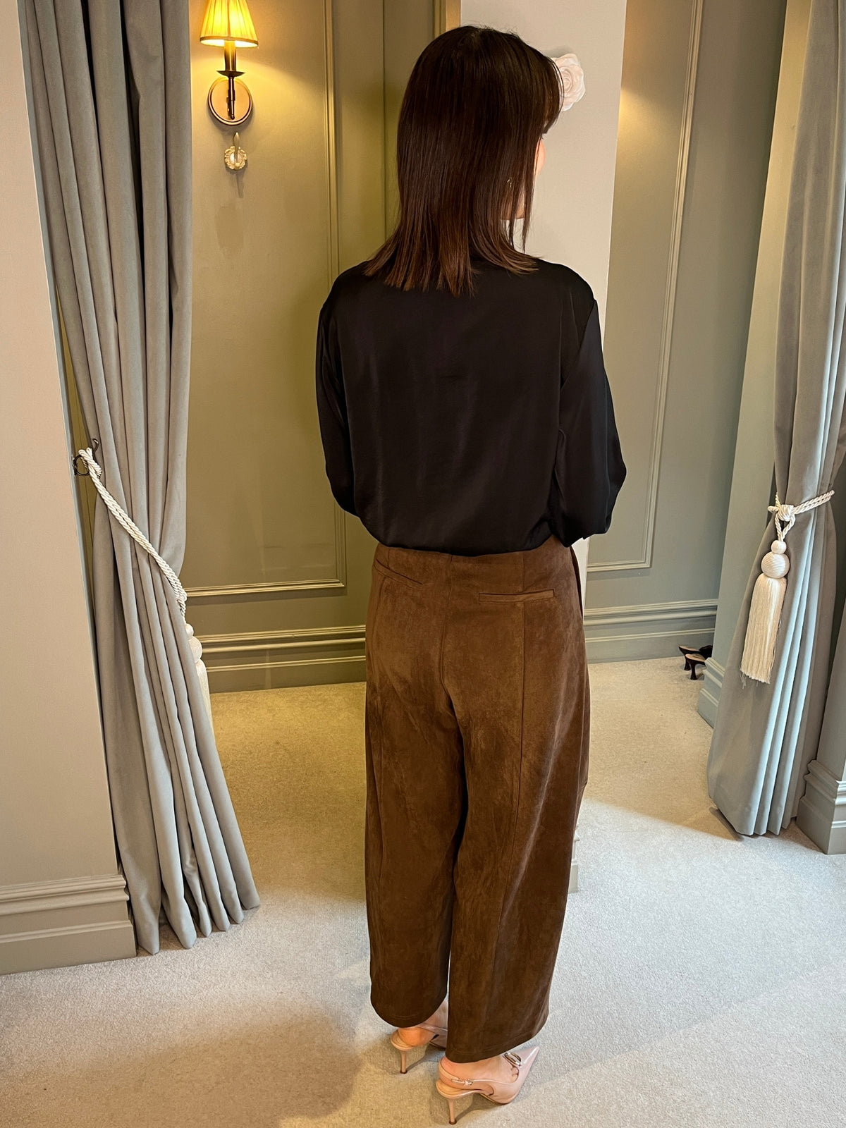Denna suede barrell trousers