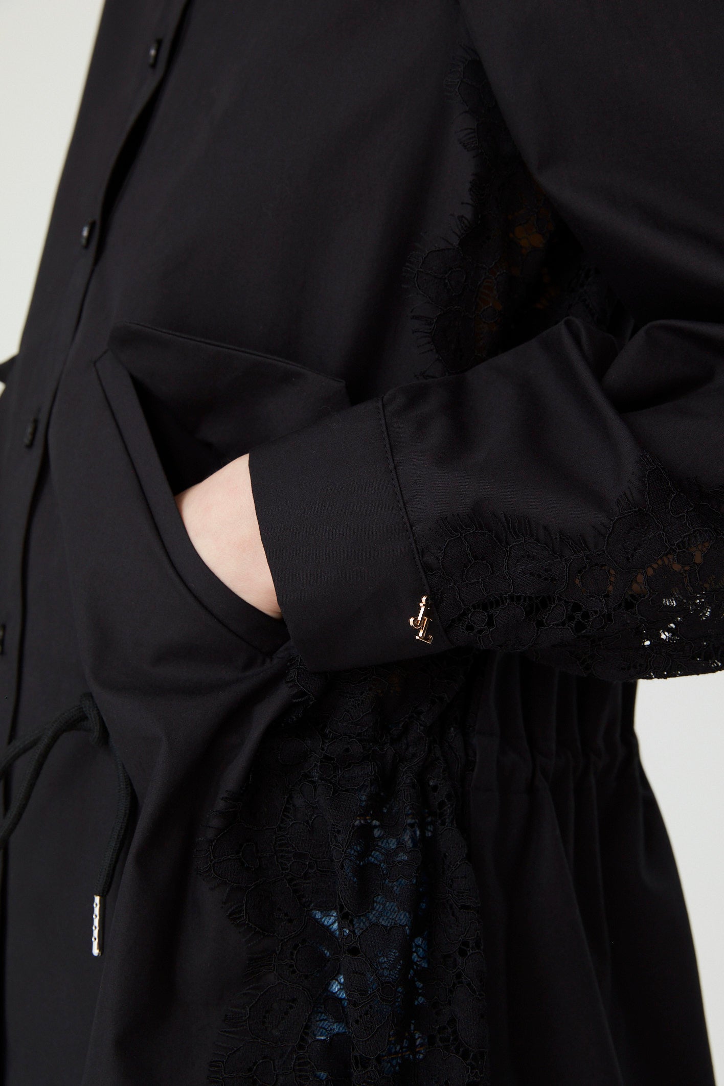 Nella Lace Shirt - Black