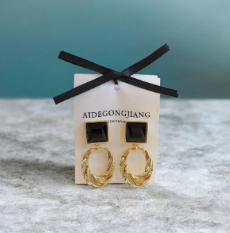 Aiddy Black/Gold Earrings