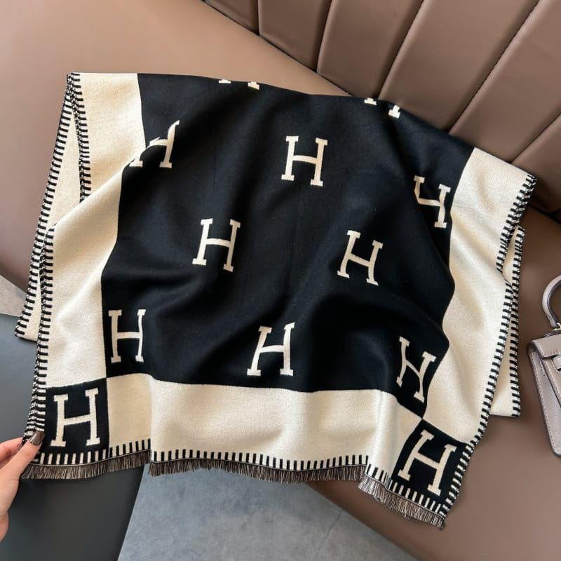 Carla scarf