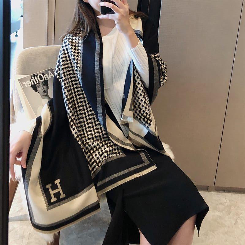 Elaine scarf - Black